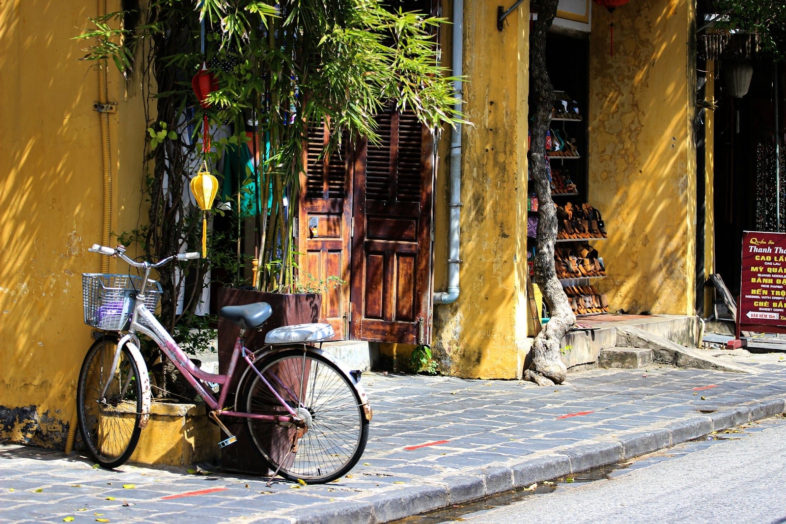 Vietnam or Thailand: Which Southeast Asia Adventure Is Calling You?